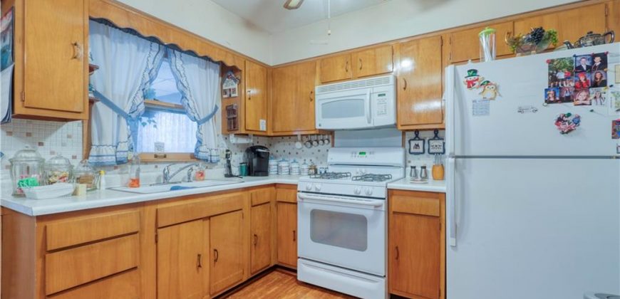 Homes for Sale in Kansas City, MO 64118 | 7529 N Virginia Avenue