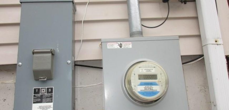 Homes for Sale in Kansas City, MO 64119 | 4905 N Topping Avenue