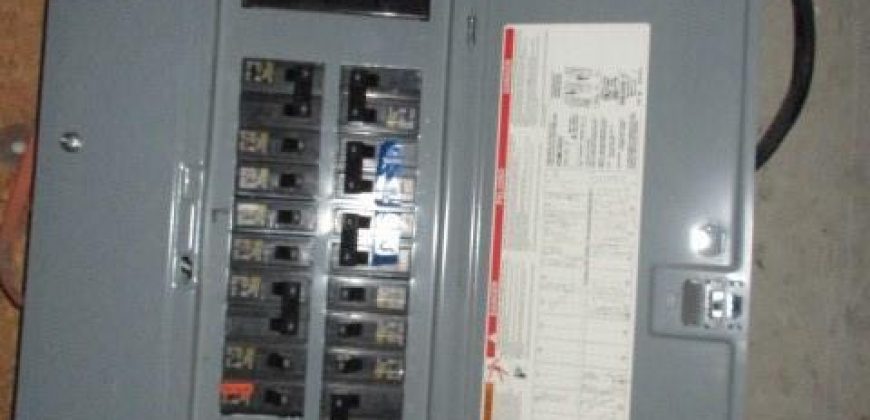 Homes for Sale in Kansas City, MO 64119 | 4905 N Topping Avenue