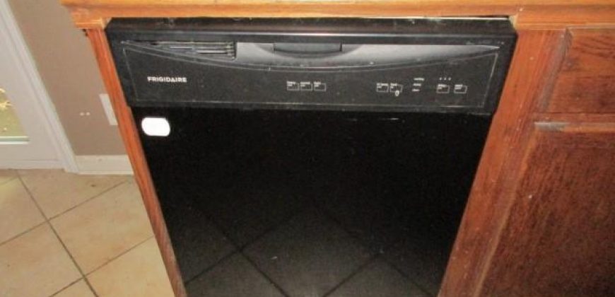 Homes for Sale in Kansas City, MO 64119 | 4905 N Topping Avenue