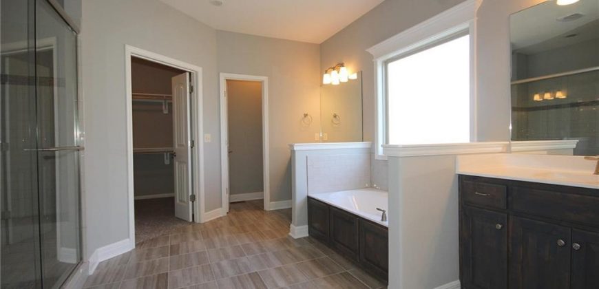 Homes for Sale in Kansas City, MO 64157 | 11440 N Auburndale Circle