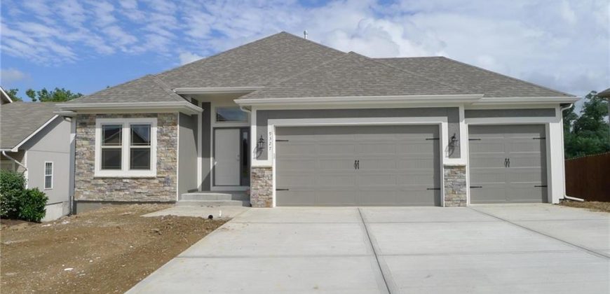 Homes for Sale in Kansas City, MO 64157 | 11440 N Auburndale Circle