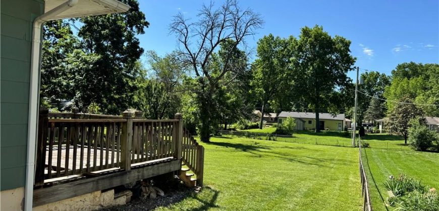 Homes for Sale in Gladstone, MO 64118 | 1401 NE 67th Street