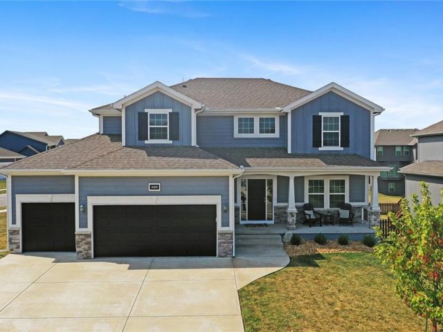 Homes for Sale in Kansas City, MO 64156 | 10400 N Chelsea Avenue