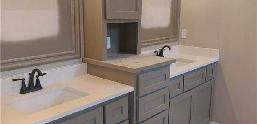 Homes for Sale in Parkville, MO 64152 | 8580 NW 75th Terrace