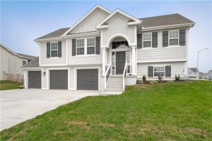 6022-NE-118th-Terrace-mls-2578997-image-1