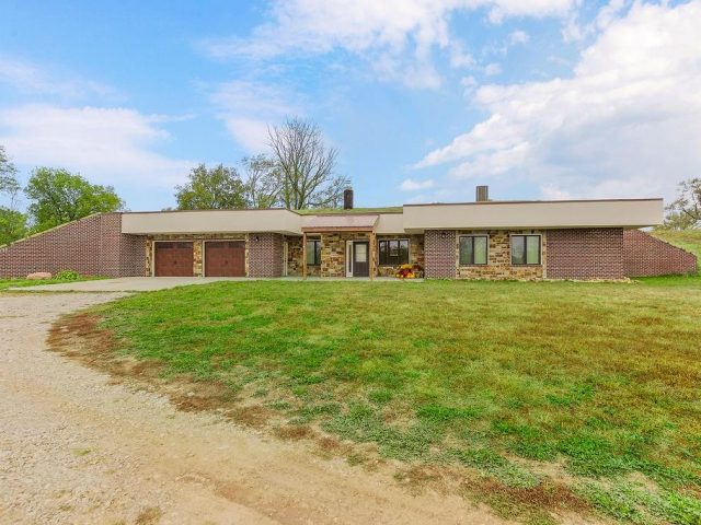 Homes for Sale in Smithville, MO 64089 | 2635  Second Creek Road
