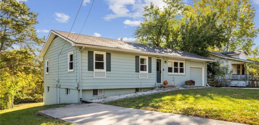 Homes for Sale in Pleasant Valley, MO 64068 | 6409  River Road