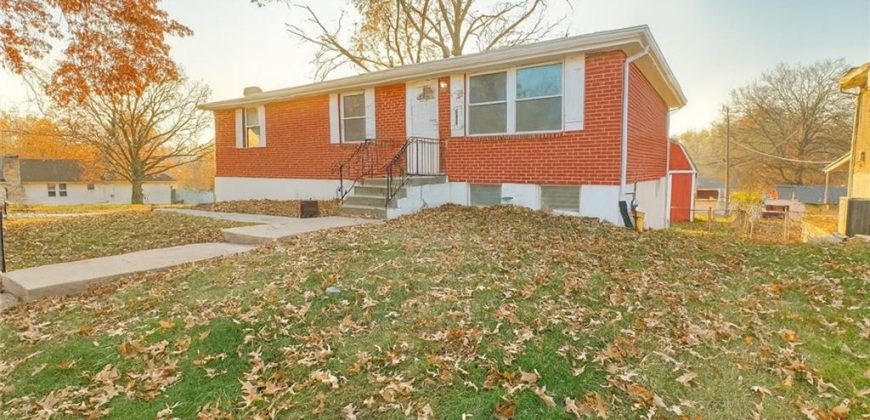 Homes for Sale in Kansas City, MO 64117 | 4000 N Jackson Terrace