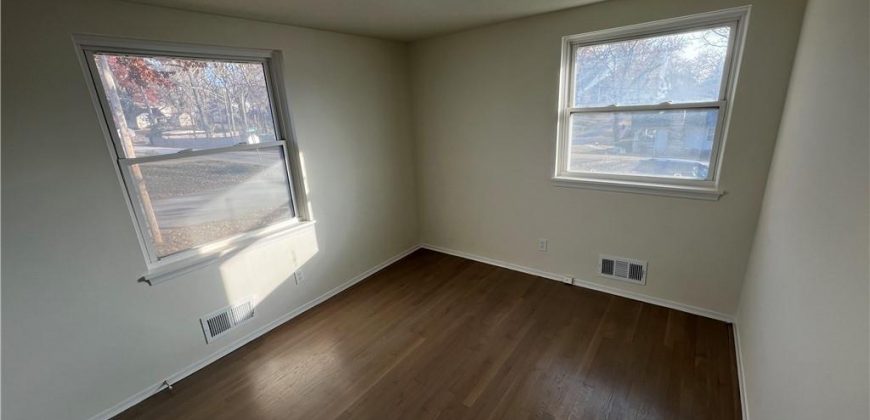 Homes for Sale in Kansas City, MO 64117 | 4000 N Jackson Terrace