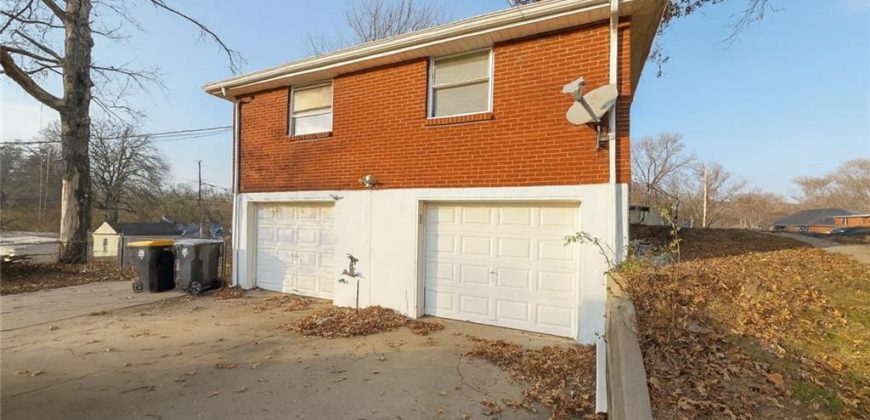 Homes for Sale in Kansas City, MO 64117 | 4000 N Jackson Terrace