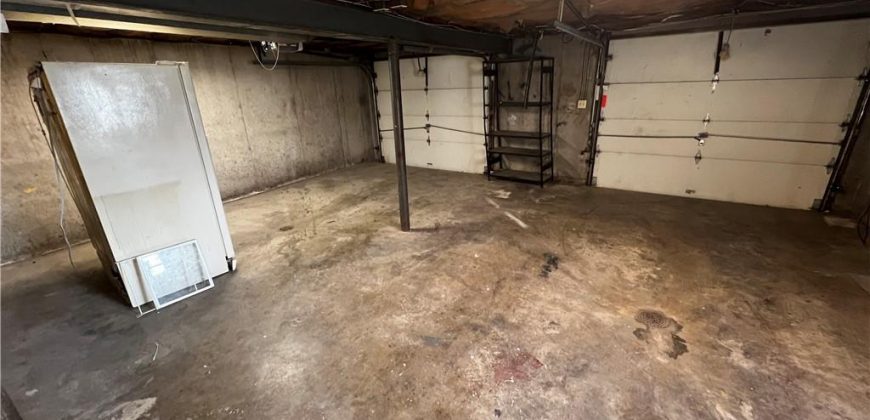 Homes for Sale in Kansas City, MO 64117 | 4000 N Jackson Terrace