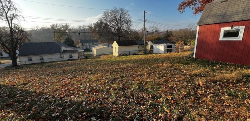 Homes for Sale in Kansas City, MO 64117 | 4000 N Jackson Terrace