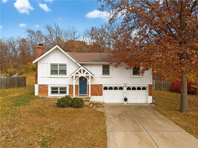 Homes for Sale in Kansas City, MO 64152 | 4956 N Revere Street