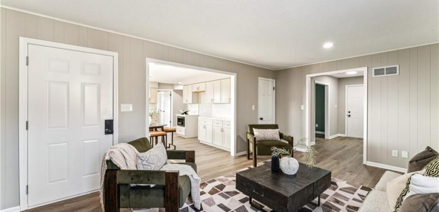 Homes for Sale in Platte City, MO 64079 | 29  Hillcrest Drive