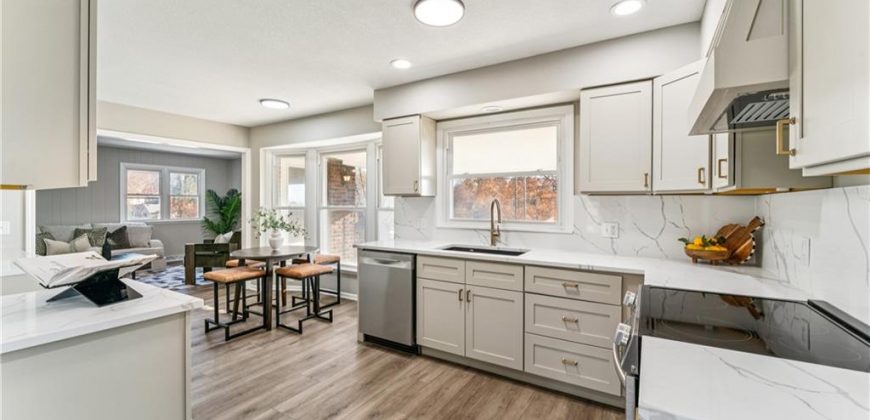 Homes for Sale in Platte City, MO 64079 | 29  Hillcrest Drive