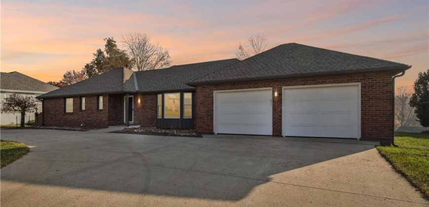 Homes for Sale in Platte City, MO 64079 | 29  Hillcrest Drive