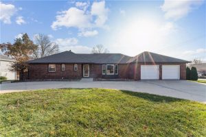 29--Hillcrest-Drive-mls-2588694-image-1