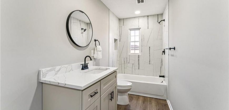 Homes for Sale in Platte City, MO 64079 | 29  Hillcrest Drive