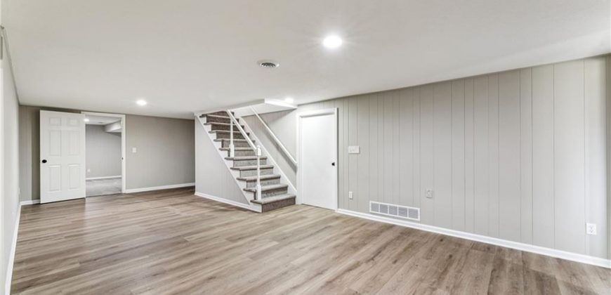 Homes for Sale in Platte City, MO 64079 | 29  Hillcrest Drive