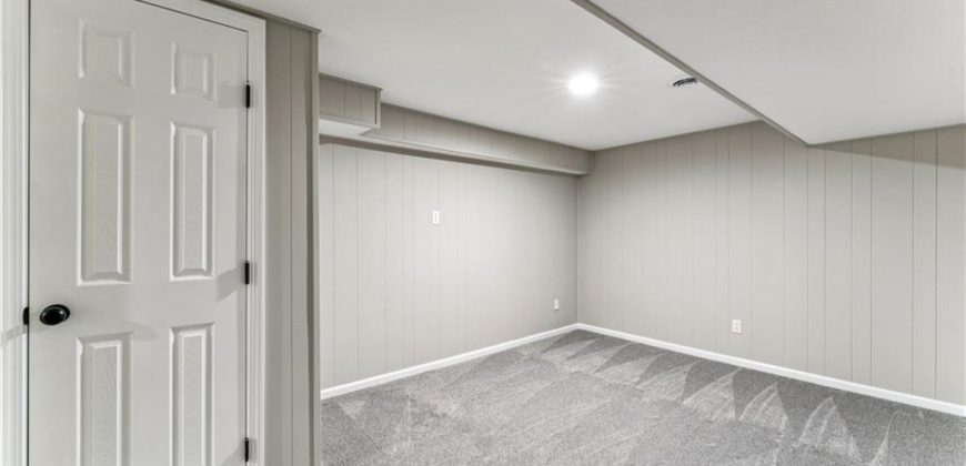 Homes for Sale in Platte City, MO 64079 | 29  Hillcrest Drive