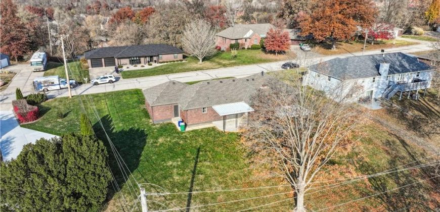 Homes for Sale in Platte City, MO 64079 | 29  Hillcrest Drive