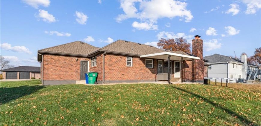 Homes for Sale in Platte City, MO 64079 | 29  Hillcrest Drive