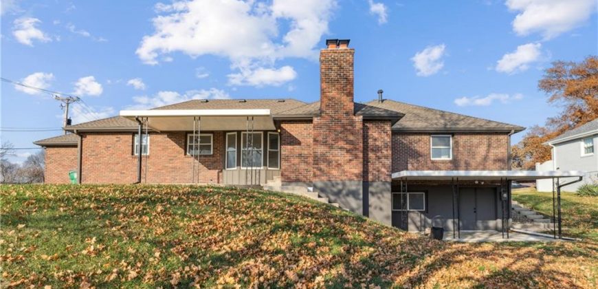 Homes for Sale in Platte City, MO 64079 | 29  Hillcrest Drive