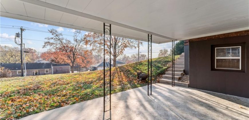 Homes for Sale in Platte City, MO 64079 | 29  Hillcrest Drive