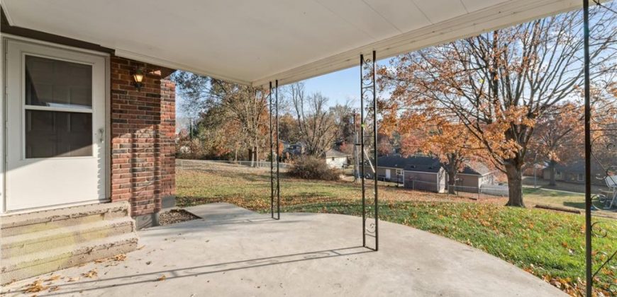 Homes for Sale in Platte City, MO 64079 | 29  Hillcrest Drive