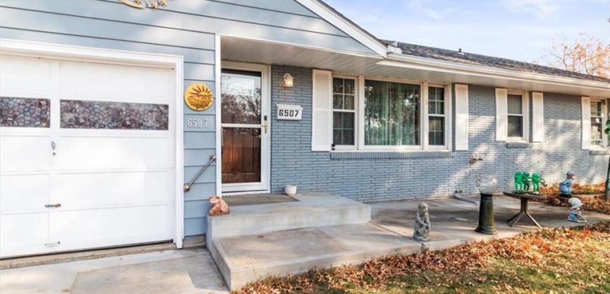 Homes for Sale in Gladstone, MO 64118 | 6507 N McGee Street