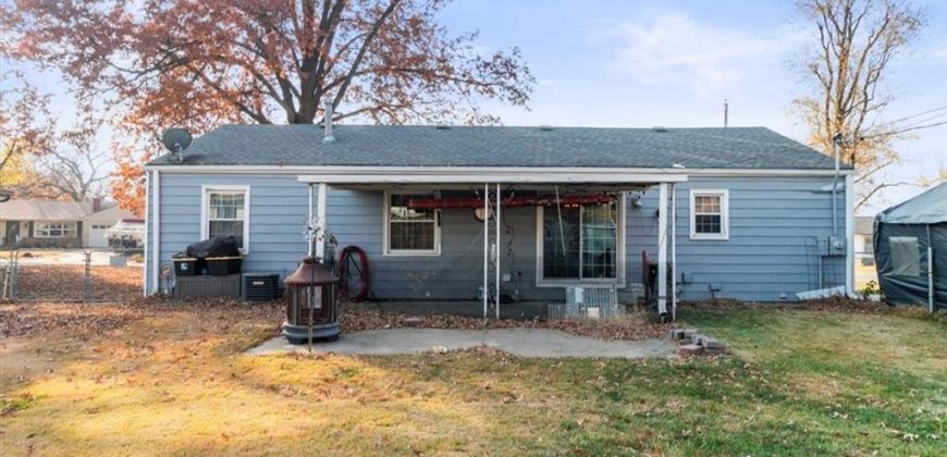 Homes for Sale in Gladstone, MO 64118 | 6507 N McGee Street