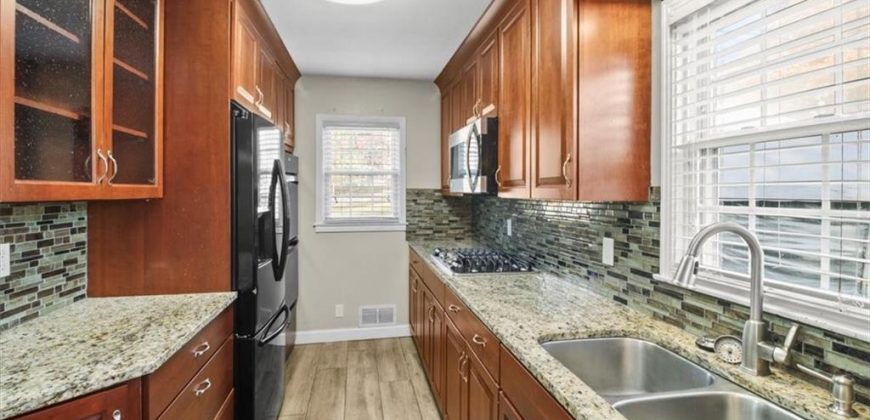 Homes for Sale in Gladstone, MO 64118 | 6507 N McGee Street