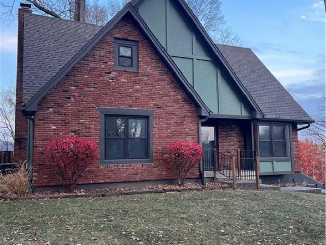 Homes for Sale in Kansas City, MO 64151 | 3704 NW 74TH Street