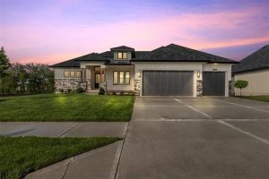 8732-N-Lewis-Avenue-mls-2506519-image-1