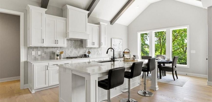 Homes for Sale in Kansas City, MO 64151 | 7007 N Kirkwood Avenue