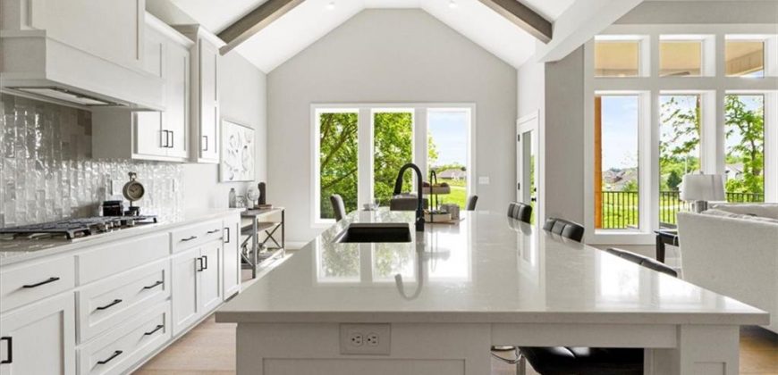 Homes for Sale in Kansas City, MO 64151 | 7007 N Kirkwood Avenue