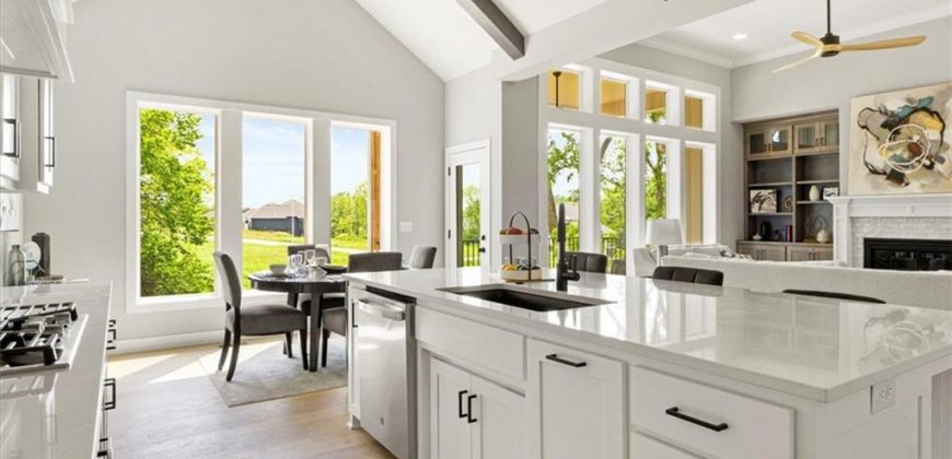 Homes for Sale in Kansas City, MO 64151 | 7007 N Kirkwood Avenue