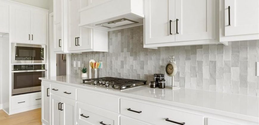 Homes for Sale in Kansas City, MO 64151 | 7007 N Kirkwood Avenue