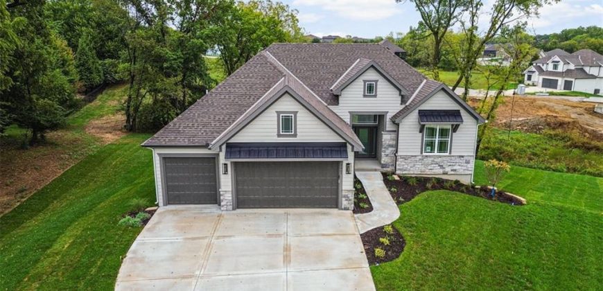 Homes for Sale in Kansas City, MO 64151 | 7007 N Kirkwood Avenue