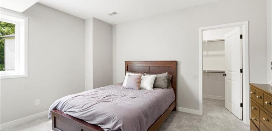 Homes for Sale in Kansas City, MO 64151 | 7007 N Kirkwood Avenue