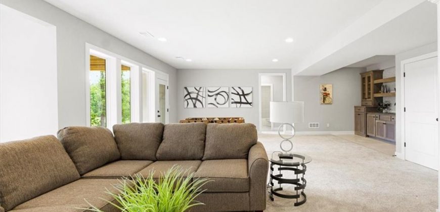 Homes for Sale in Kansas City, MO 64151 | 7007 N Kirkwood Avenue