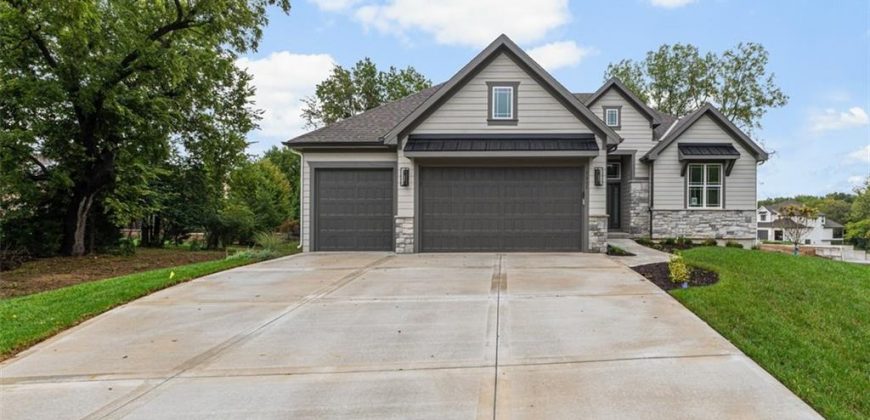 Homes for Sale in Kansas City, MO 64151 | 7007 N Kirkwood Avenue