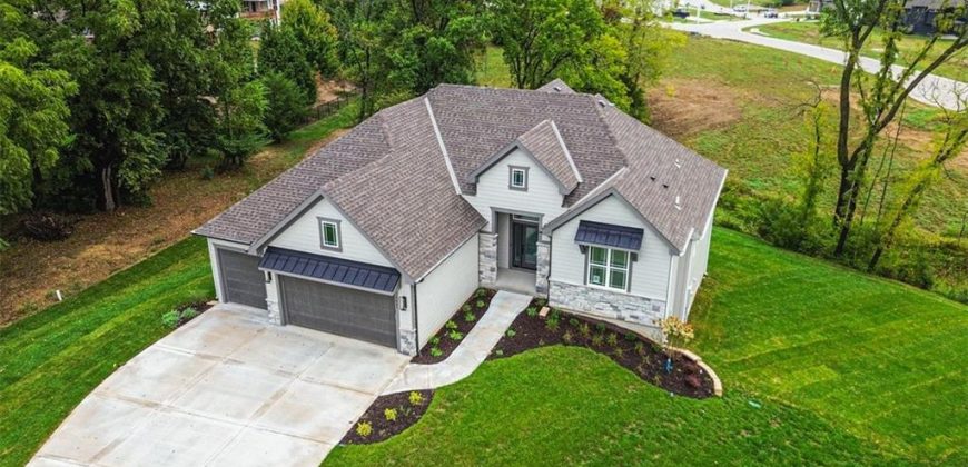 Homes for Sale in Kansas City, MO 64151 | 7007 N Kirkwood Avenue