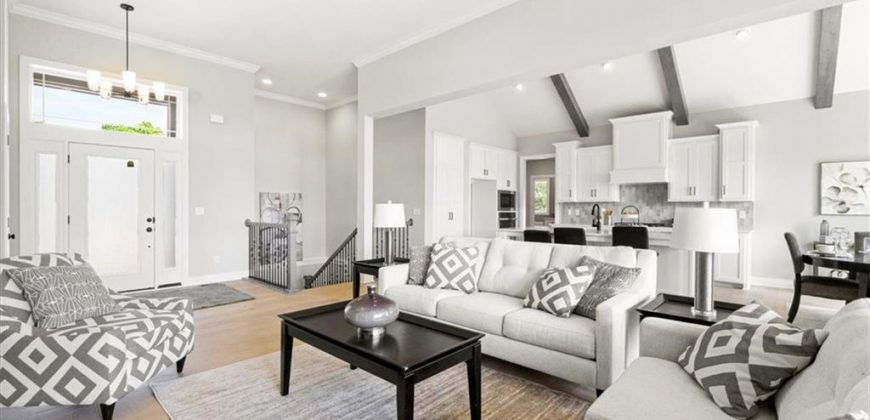 Homes for Sale in Kansas City, MO 64151 | 7007 N Kirkwood Avenue