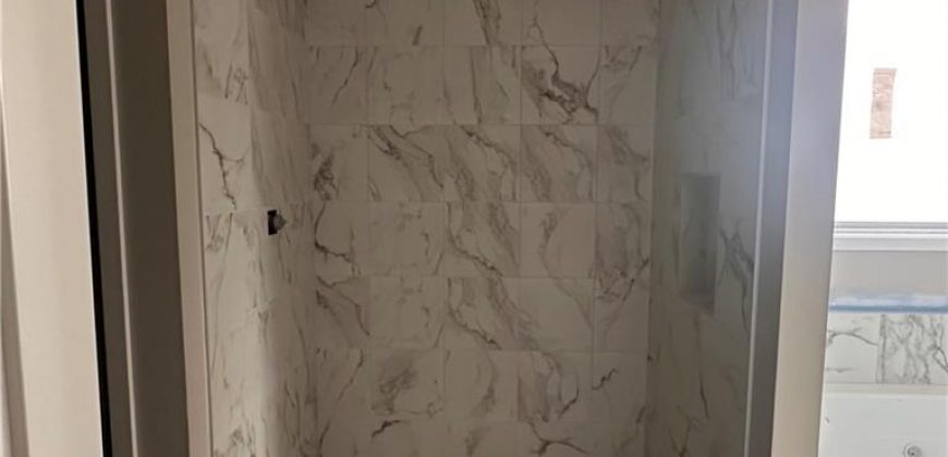 Homes for Sale in Kearney, MO 64060 | 2125  Greenfield Point