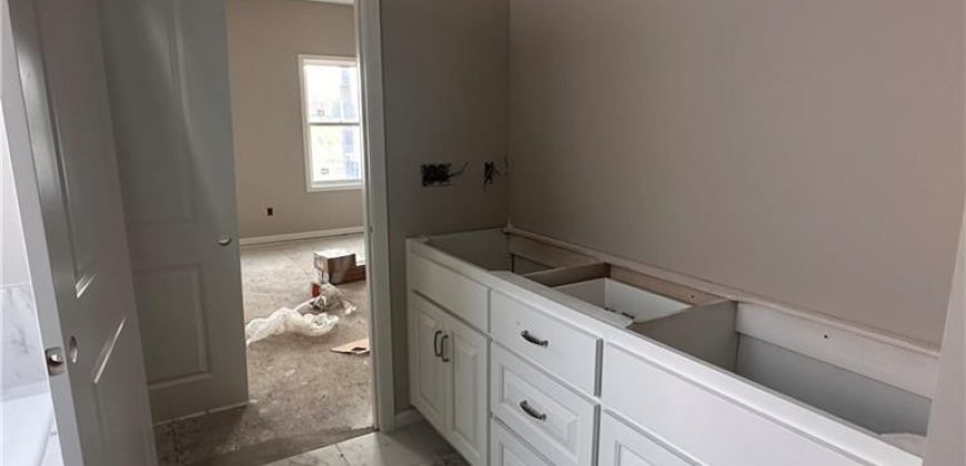 Homes for Sale in Kearney, MO 64060 | 2125  Greenfield Point