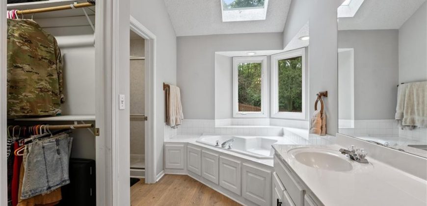 Homes for Sale in Liberty, MO 64068 | 1408  Telford Drive