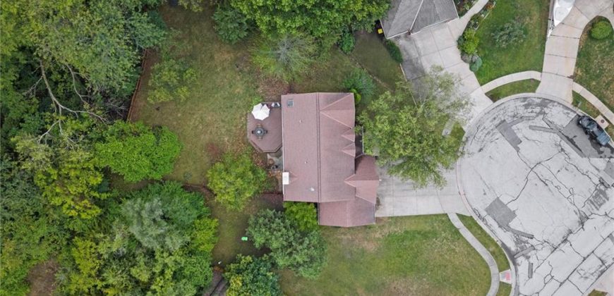 Homes for Sale in Liberty, MO 64068 | 1408  Telford Drive