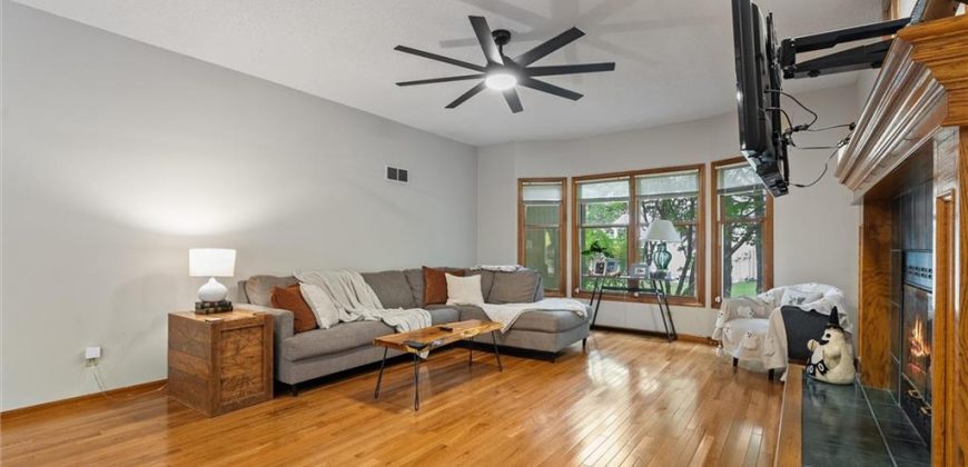 Homes for Sale in Liberty, MO 64068 | 1408  Telford Drive